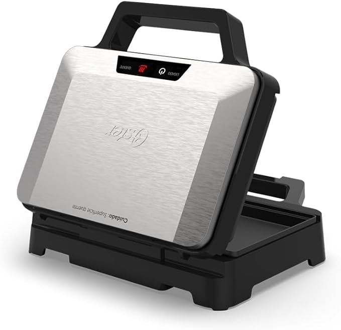 Sanduicheira Elétrica Oster Inox Multiuso 1000W OSAN500 — foto 4